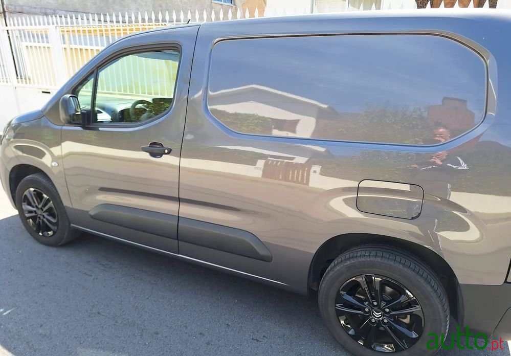 2022' Citroen Berlingo 1.5 Bluehdi M Live photo #1