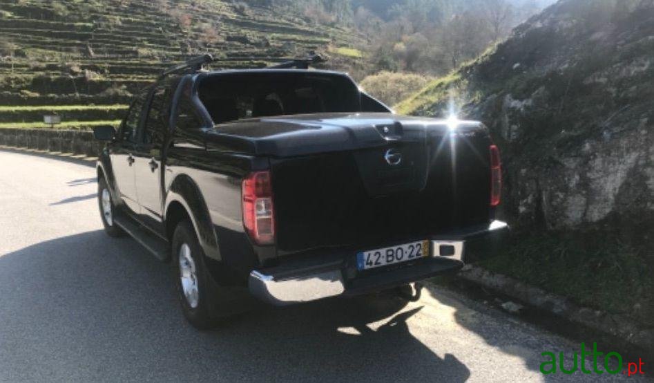 2006' Nissan Navara photo #1