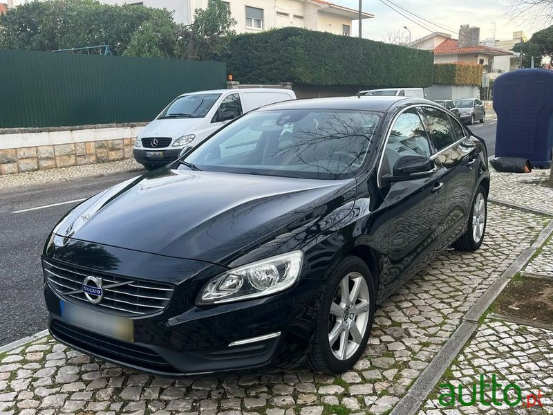 2016' Volvo S60 2.0 D2 Momentum photo #1