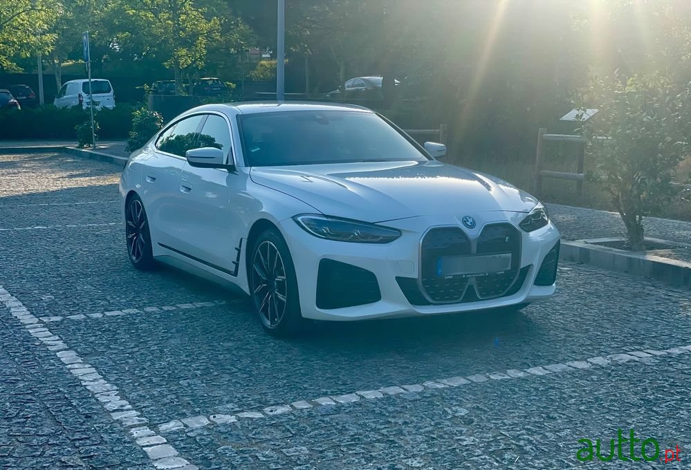 2023' BMW Série I photo #6