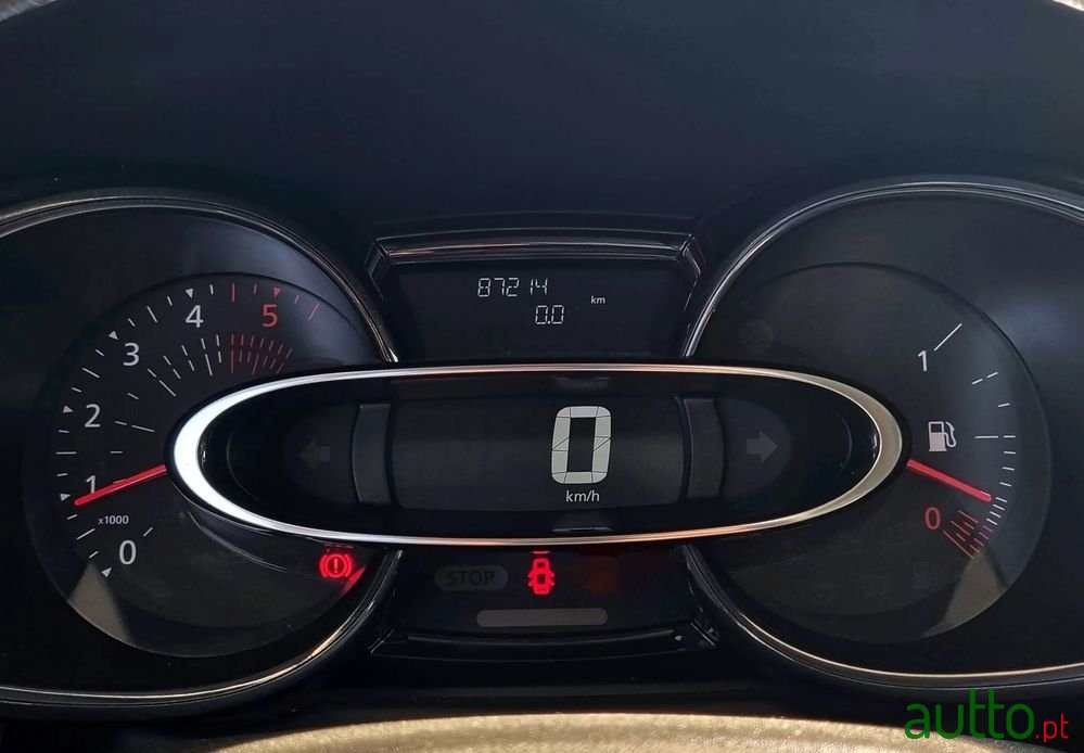 2019' Renault Clio 1.5 Dci Zen photo #6