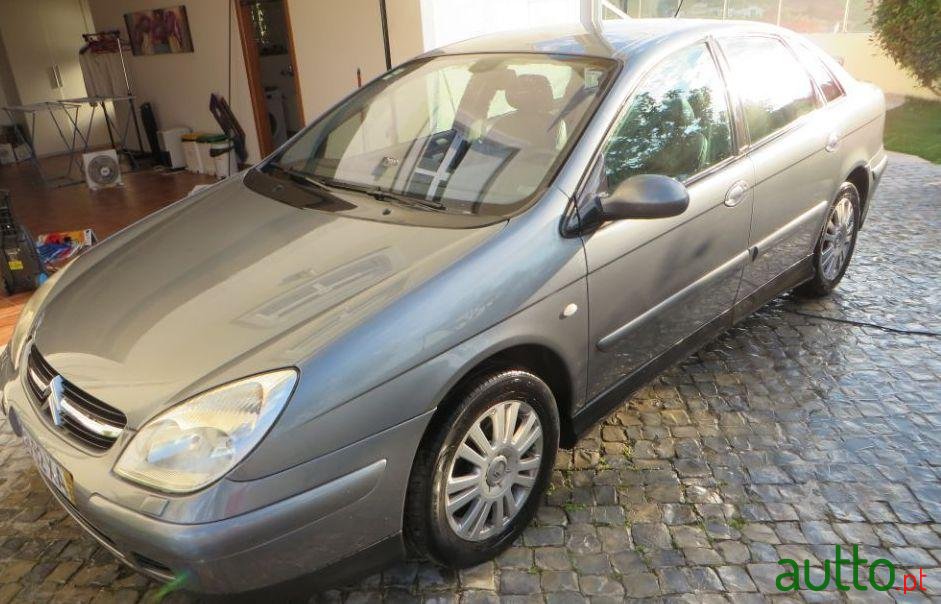 2004' Citroen C5 2.2 Hdi Exclusive photo #2