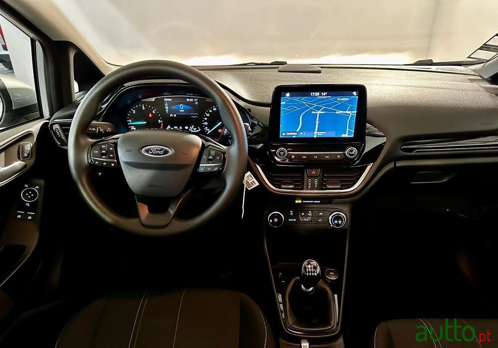 2019' Ford Fiesta photo #2