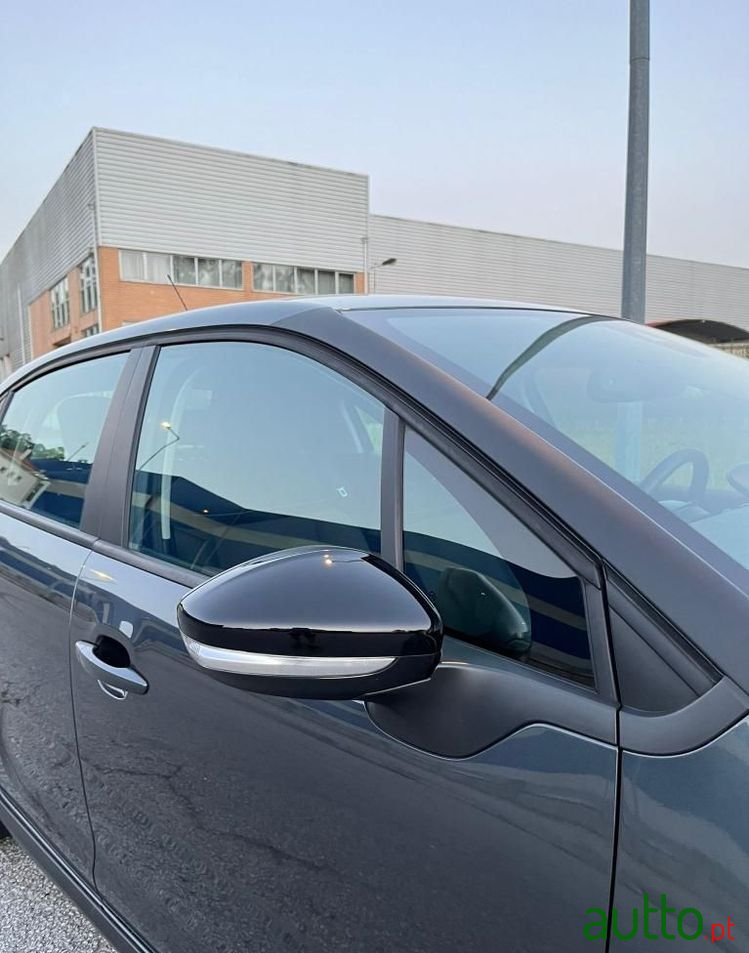 2017' Citroen C3 photo #5