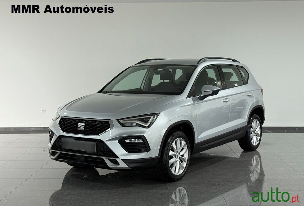 2020' SEAT Ateca 1.0 Tsi Style photo #2