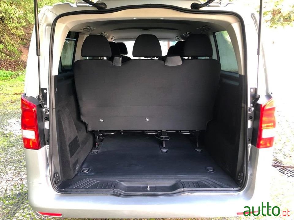 2017' Mercedes-Benz Vito tourer 111 cdi 9 Lugares photo #7