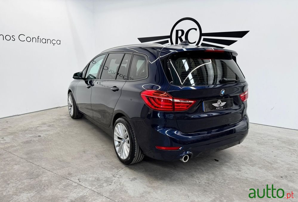 2019' BMW Série 2 D Aut. Advantage photo #4