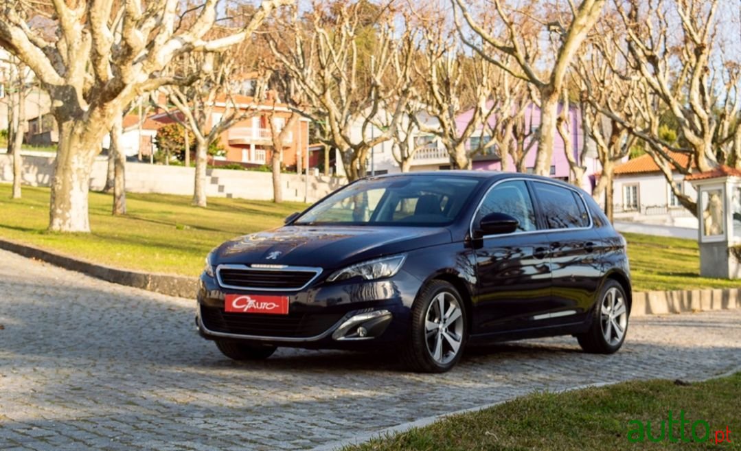 2014' Peugeot 308 photo #2