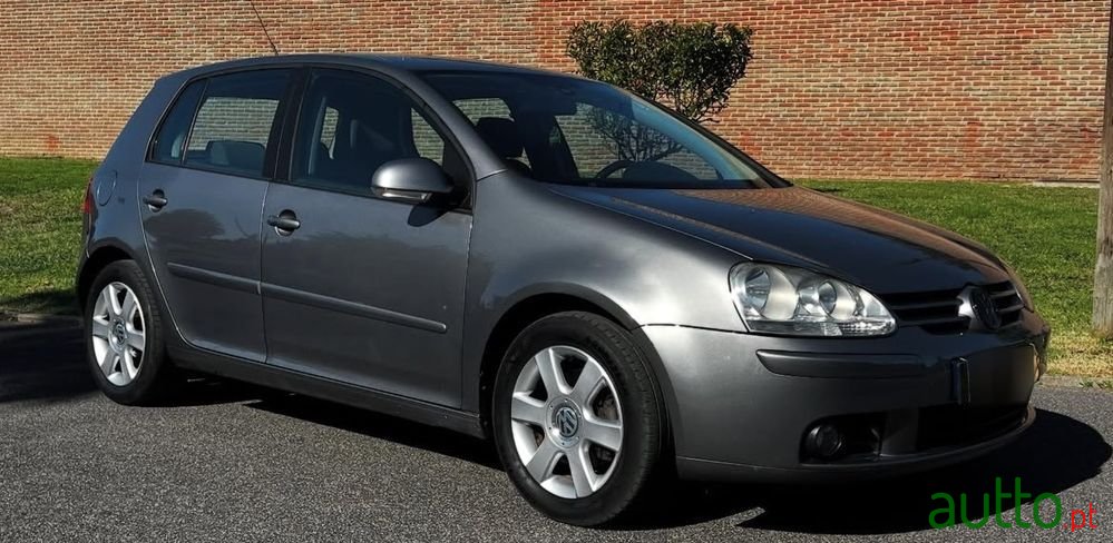 2008' Volkswagen Golf photo #1