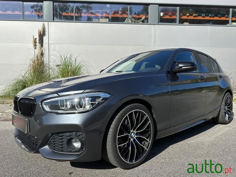 2017' BMW Série 1 D Pack M photo #3