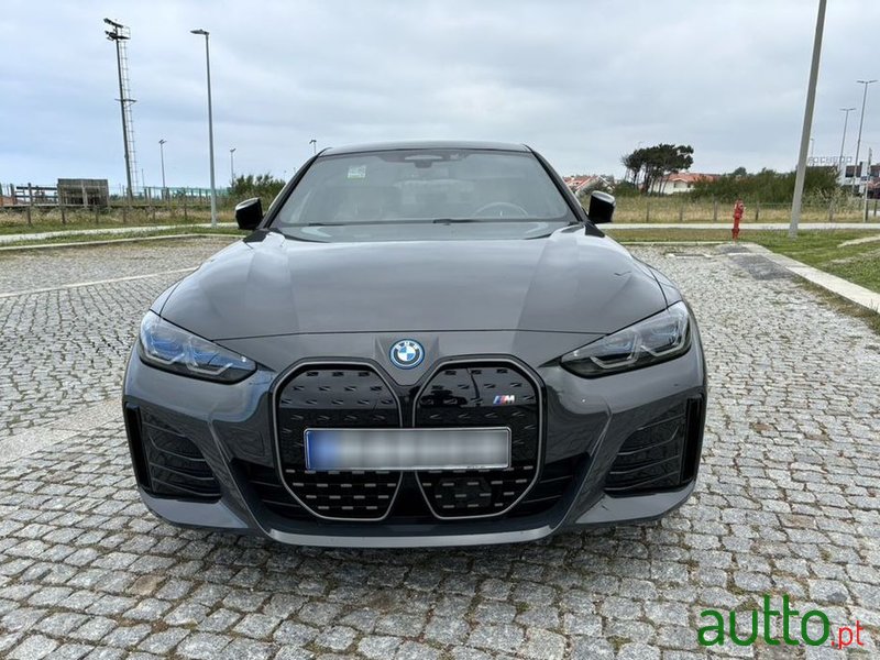 2022' BMW i4 M50 photo #2