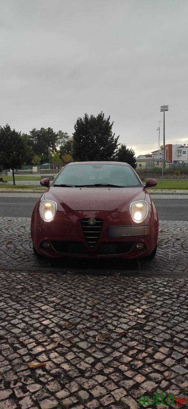 2014' Alfa Romeo MiTo photo #1