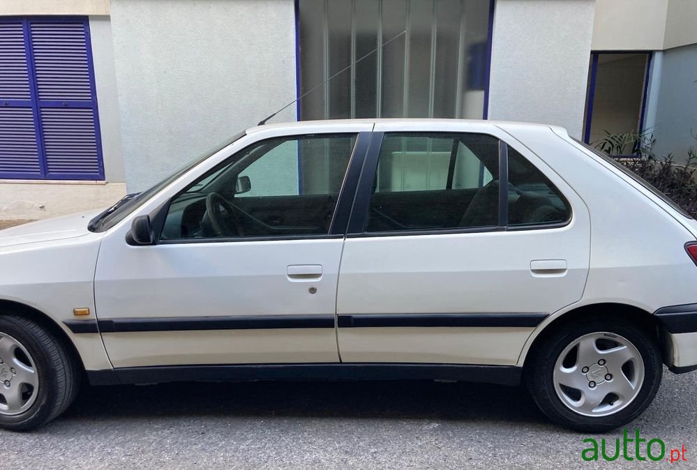 1993' Peugeot 306 photo #6