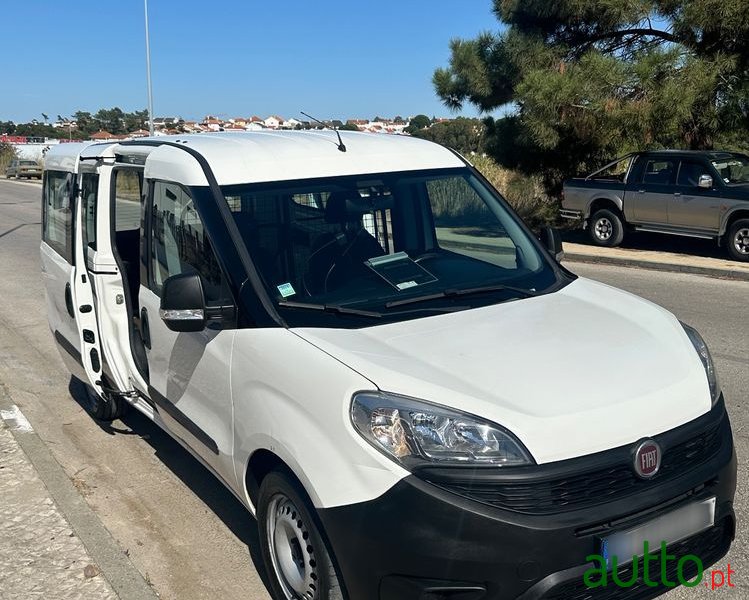 2018' Fiat Doblo Cargo Maxi photo #3