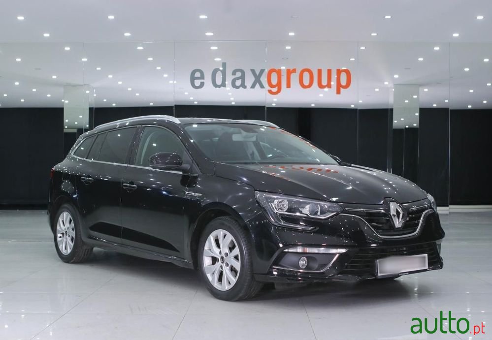 2020' Renault Megane Sport Tourer photo #1