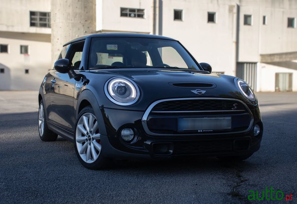 2015' MINI Cooper S 3 Portas photo #1