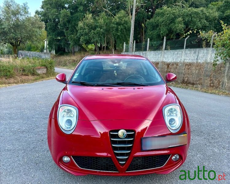 2012' Alfa Romeo MiTo photo #3