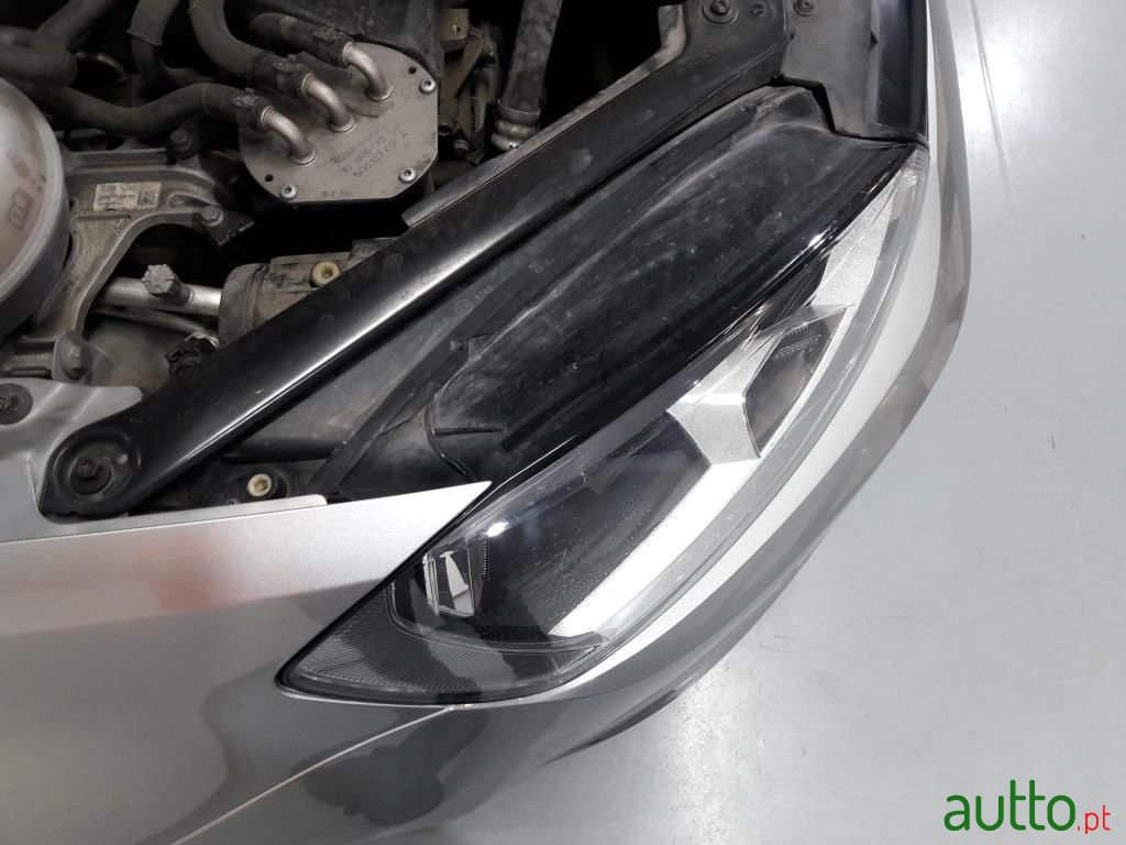 2016' Volkswagen Golf Variant photo #5