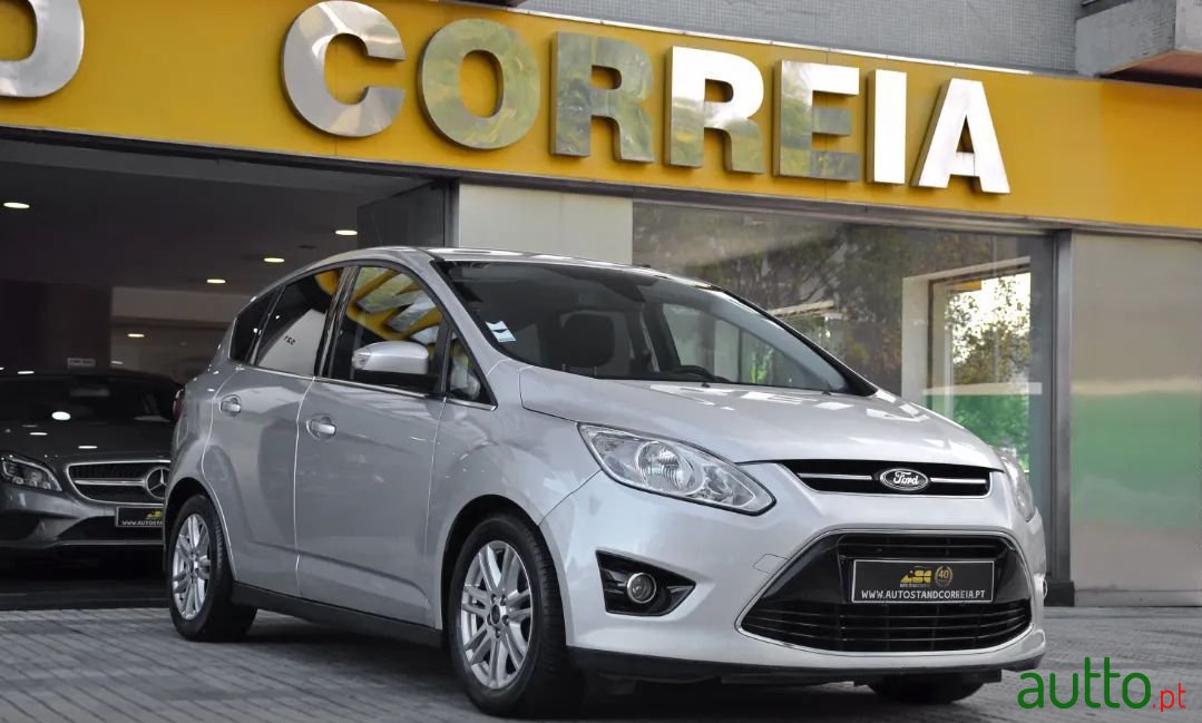 2013' Ford C-MAX photo #1