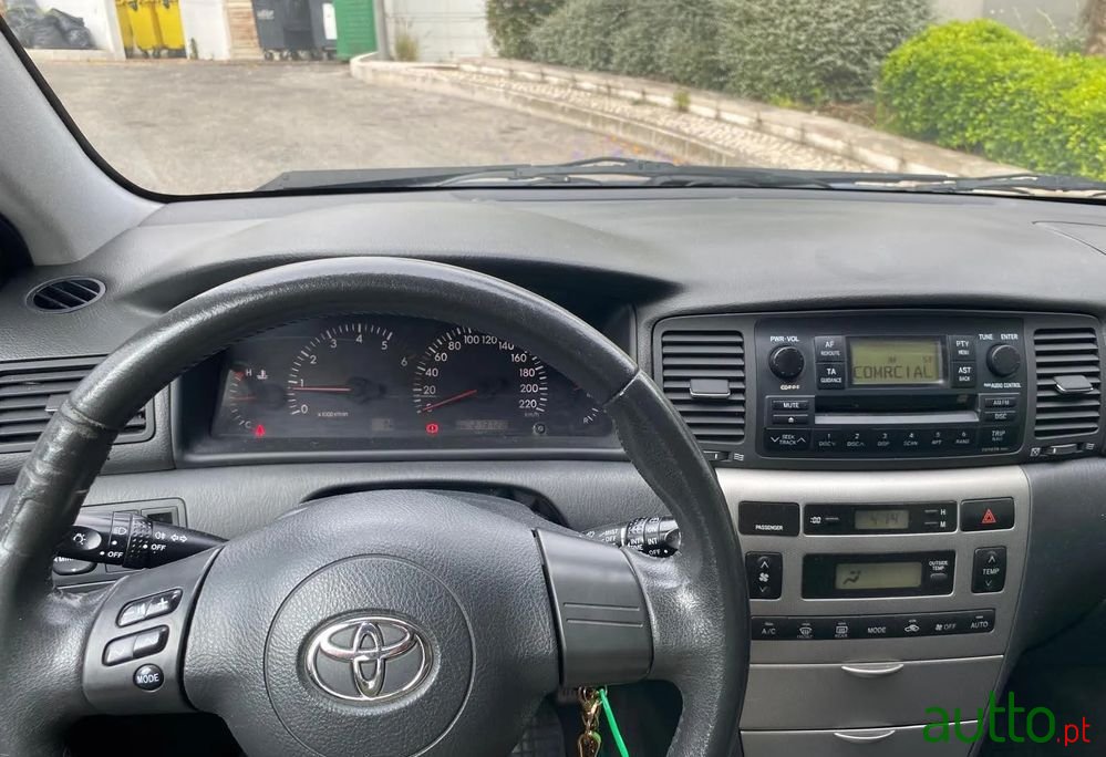 2006' Toyota Corolla photo #3