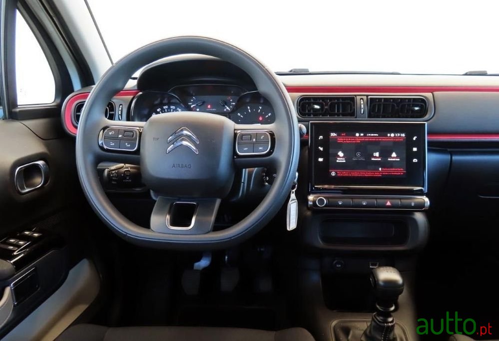 2022' Citroen C3 1.5 Bluehdi photo #2