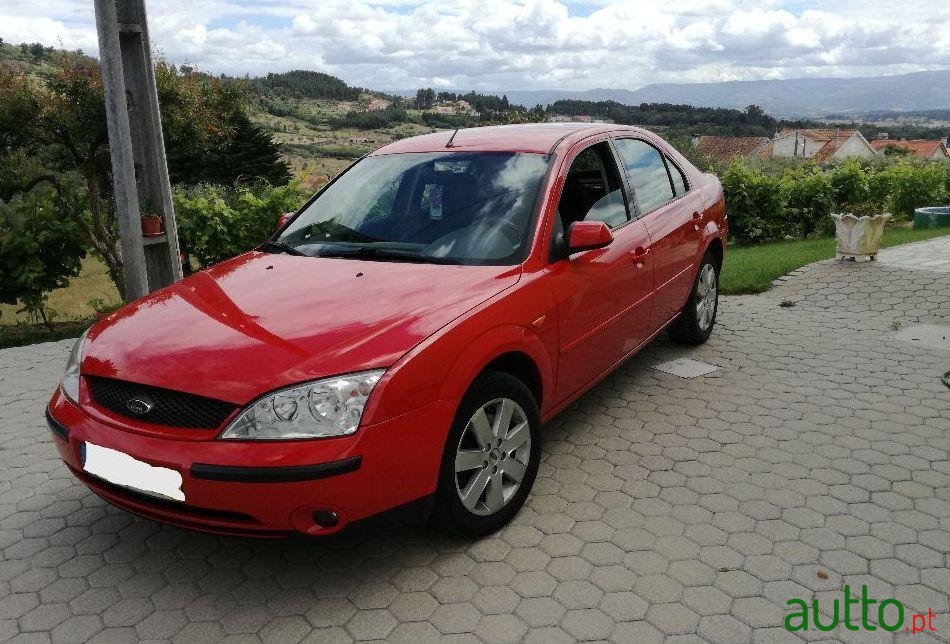 2001' Ford Mondeo Tddi photo #2