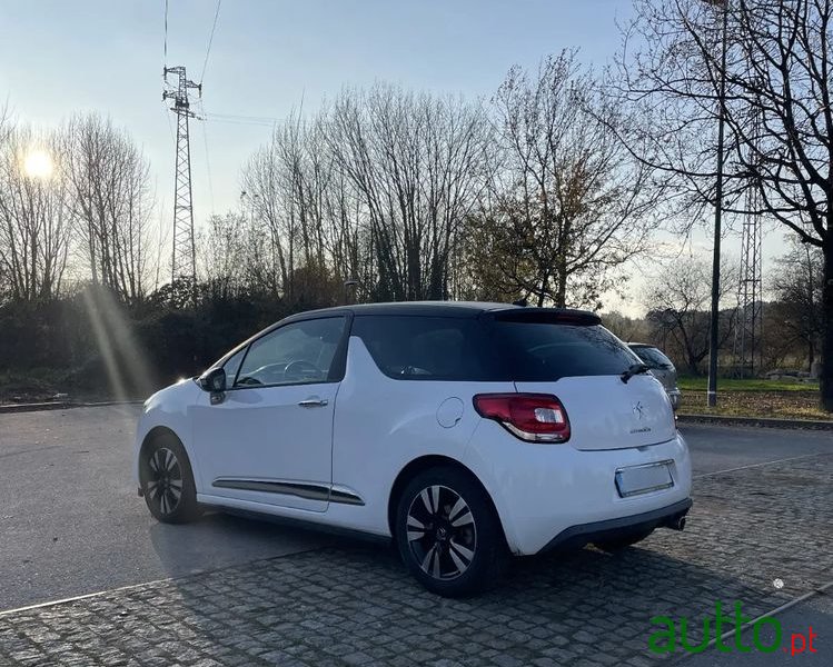 2012' Citroen DS3 photo #4