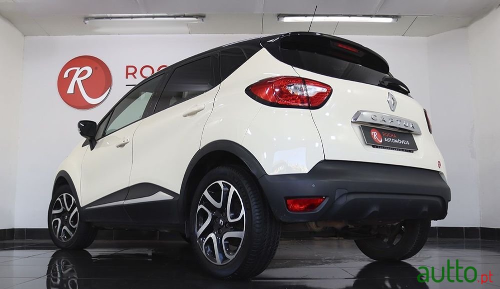 2014' Renault Captur 0.9 Tce Expression photo #3