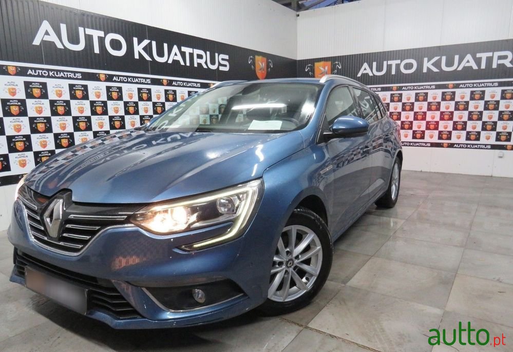 2018' Renault Megane Sport Tourer photo #1