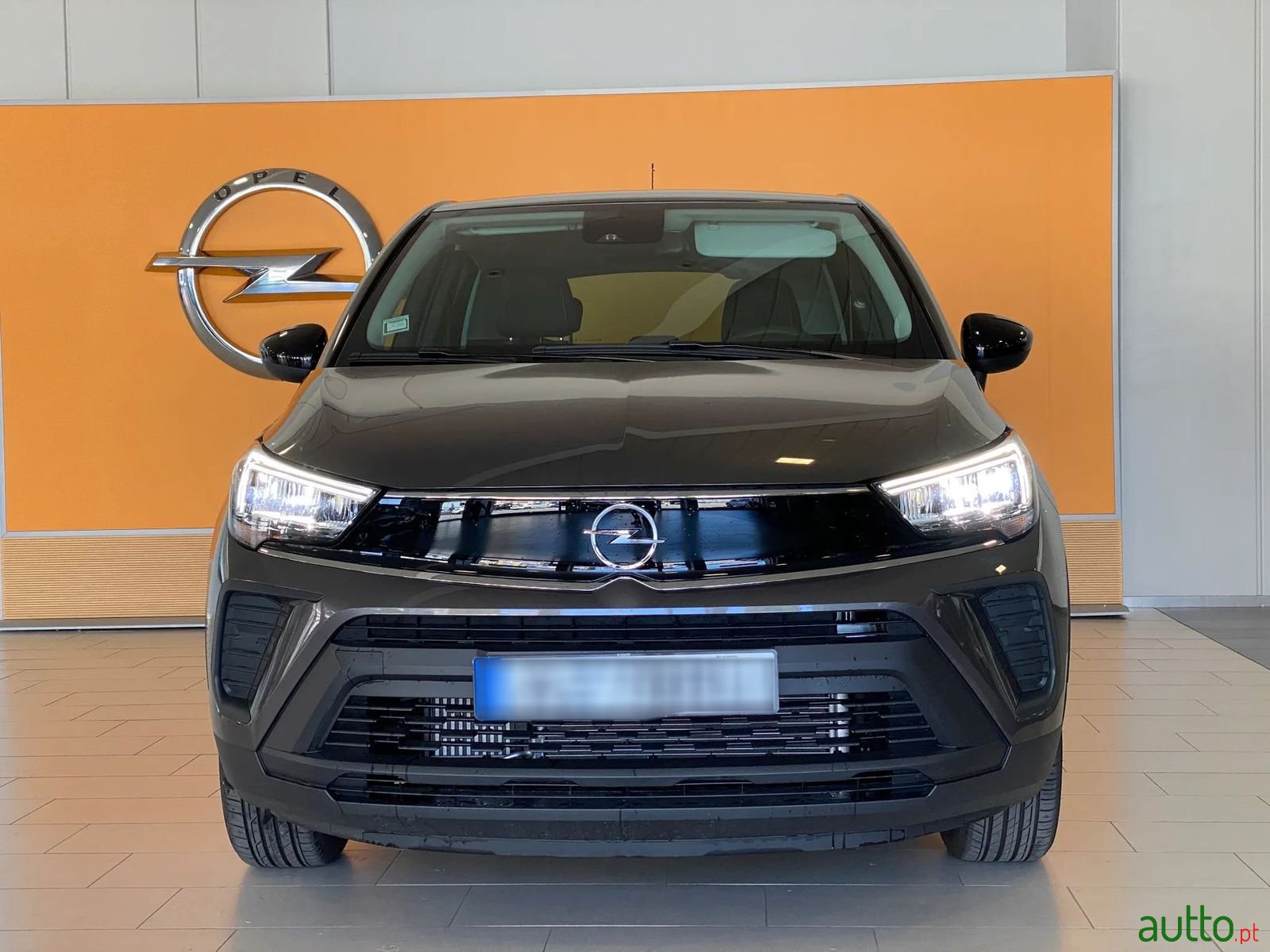 2023' Opel Crossland photo #2