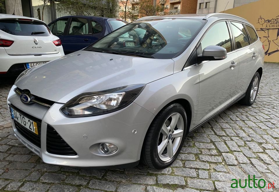 2013' Ford Focus Sw photo #1