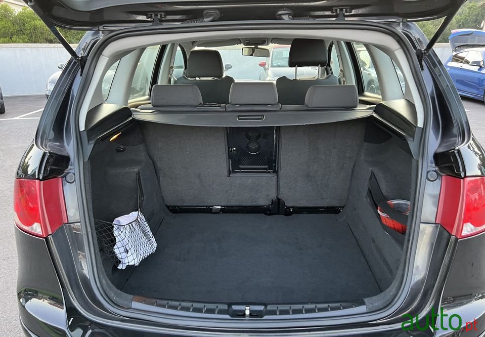 2011' SEAT Altea photo #5