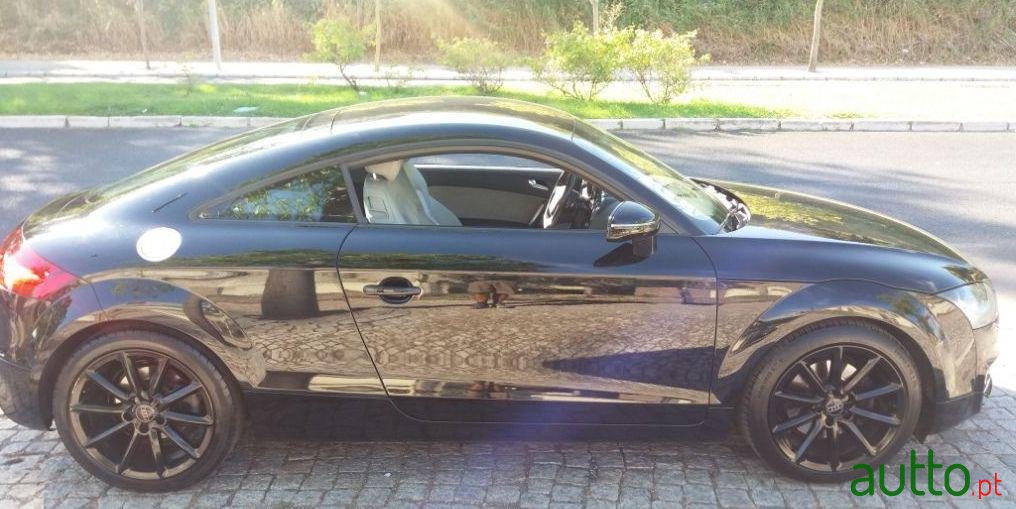 2010' Audi TT photo #3