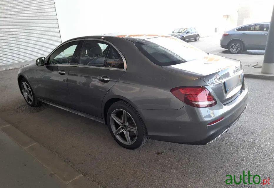 2019' Mercedes-Benz Classe E De Amg Line photo #4