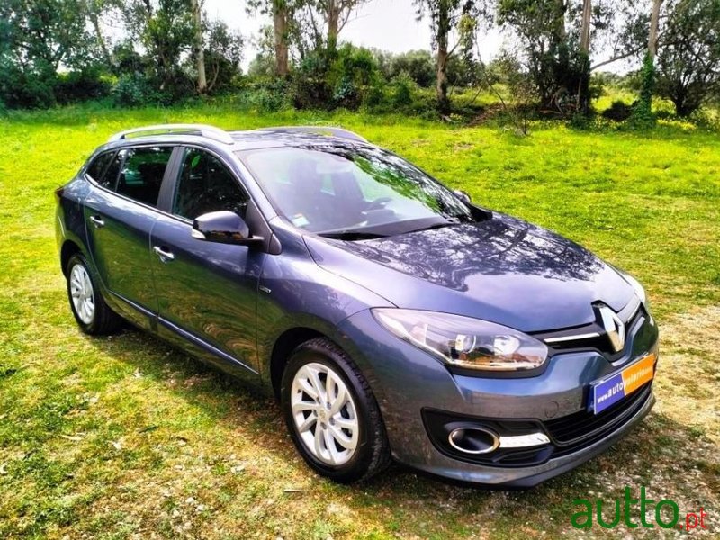 samenkomen Bekend voorjaar 2015' Renault Megane Sport Tourer for sale. Sintra, Portugal