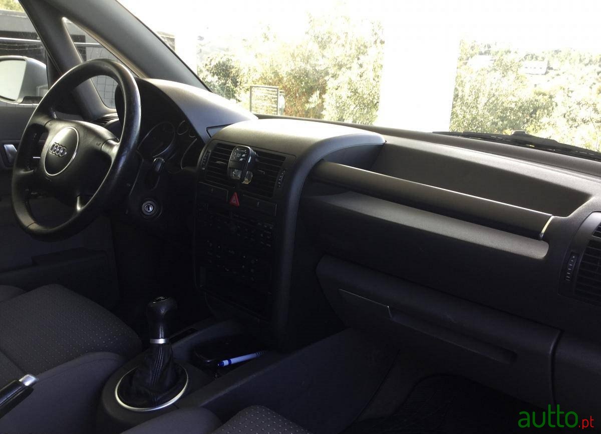 2001' Audi A2 TDI photo #3