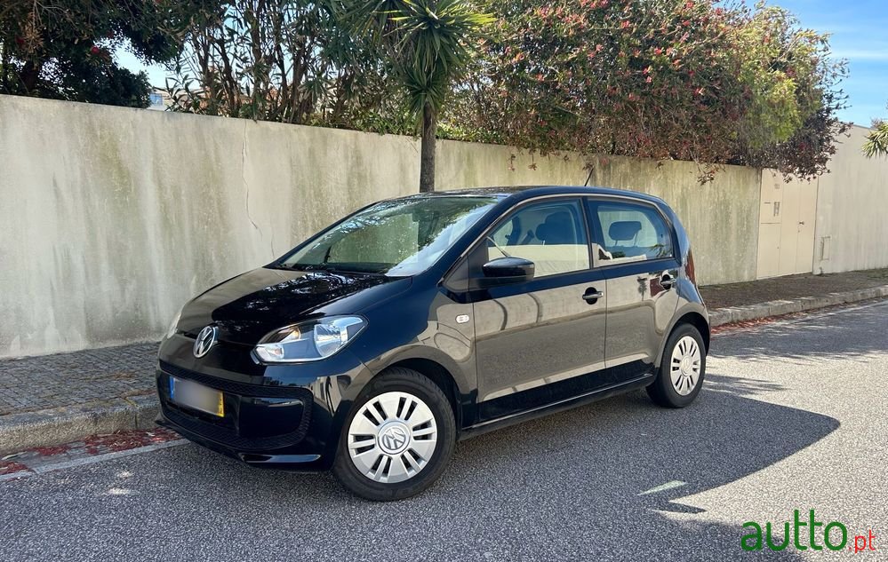 2014' Volkswagen Up! photo #1