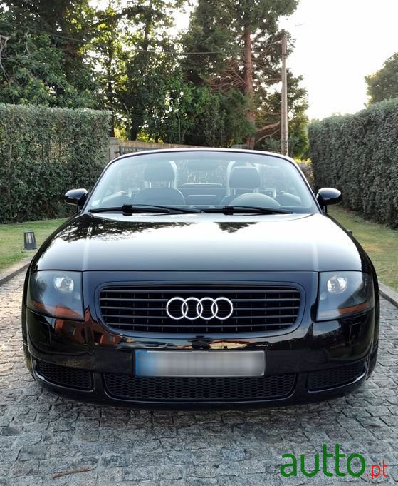 2002' Audi TT Roadster photo #1