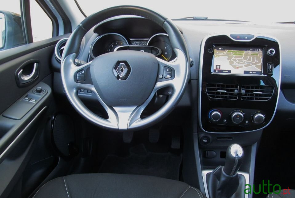 2016' Renault Clio photo #3