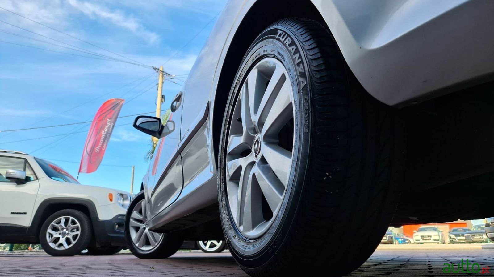 2008' Opel Astra-Gtc photo #1