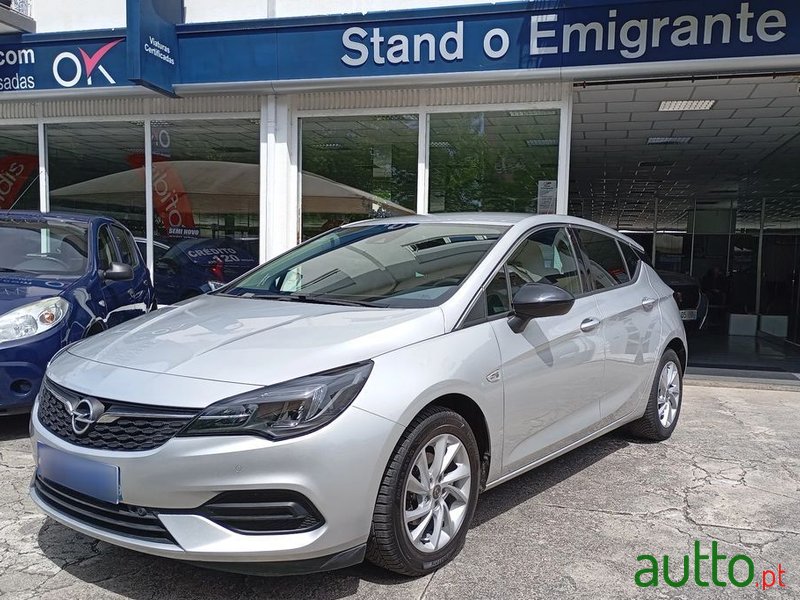 2022' Opel Astra 1.2 T Elegance photo #1