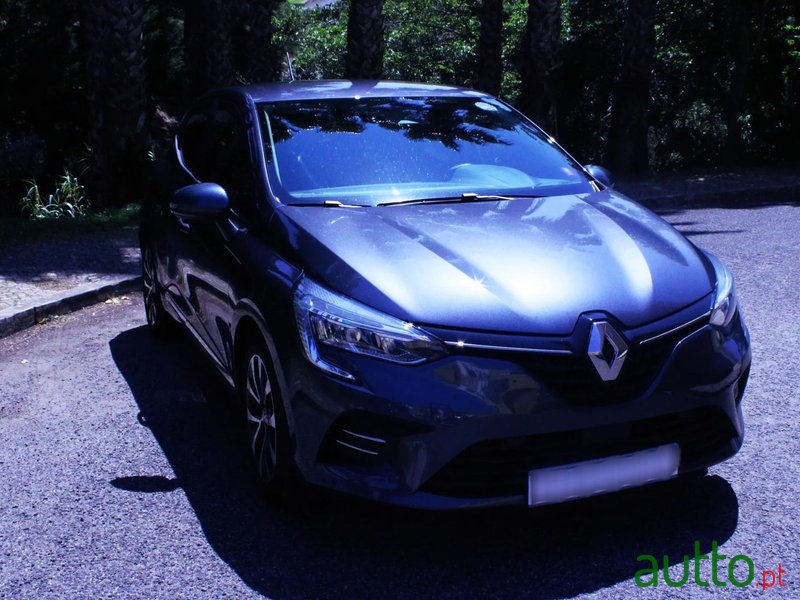 2020' Renault Clio photo #4