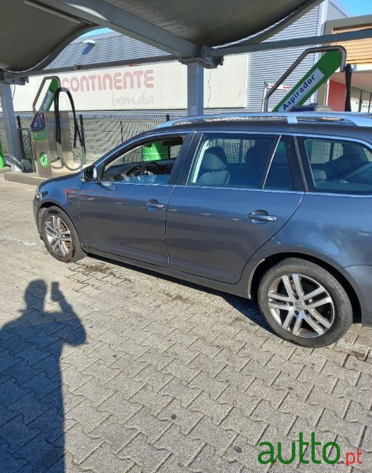 2012' Volkswagen Golf Variant photo #4