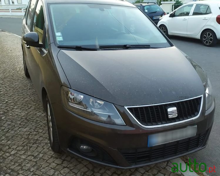 2014' SEAT Alhambra photo #2