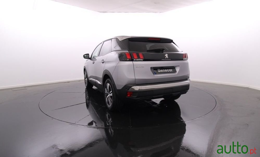 2023' Peugeot 3008 photo #4