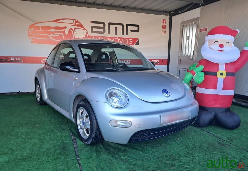 2004' Volkswagen New Beetle 1.4 Top photo #1