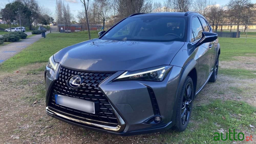 2022' Lexus UX Special Edition (Lca) photo #3
