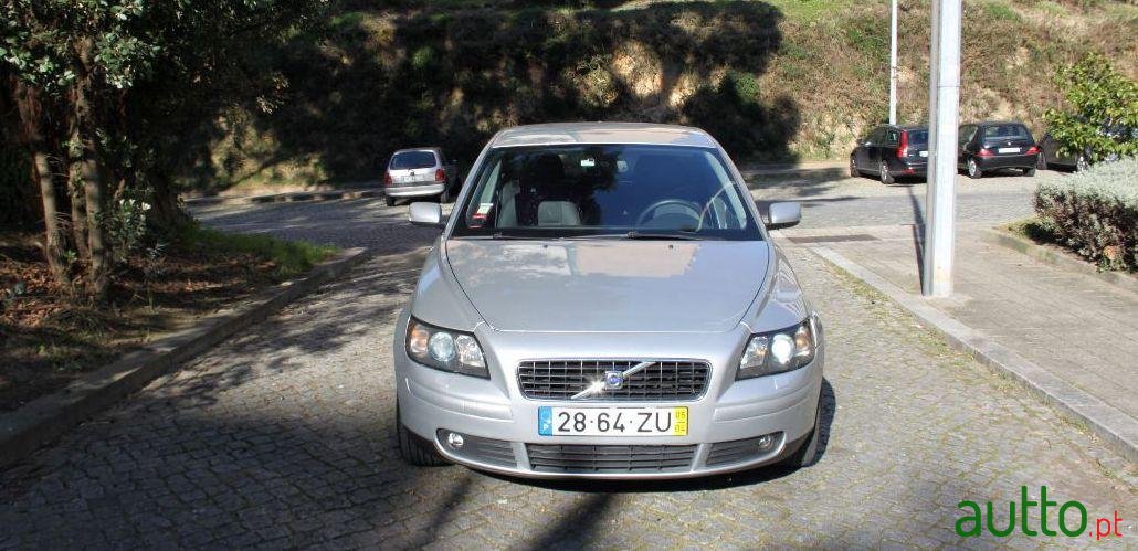 2005' Volvo S40 1.6 D photo #4