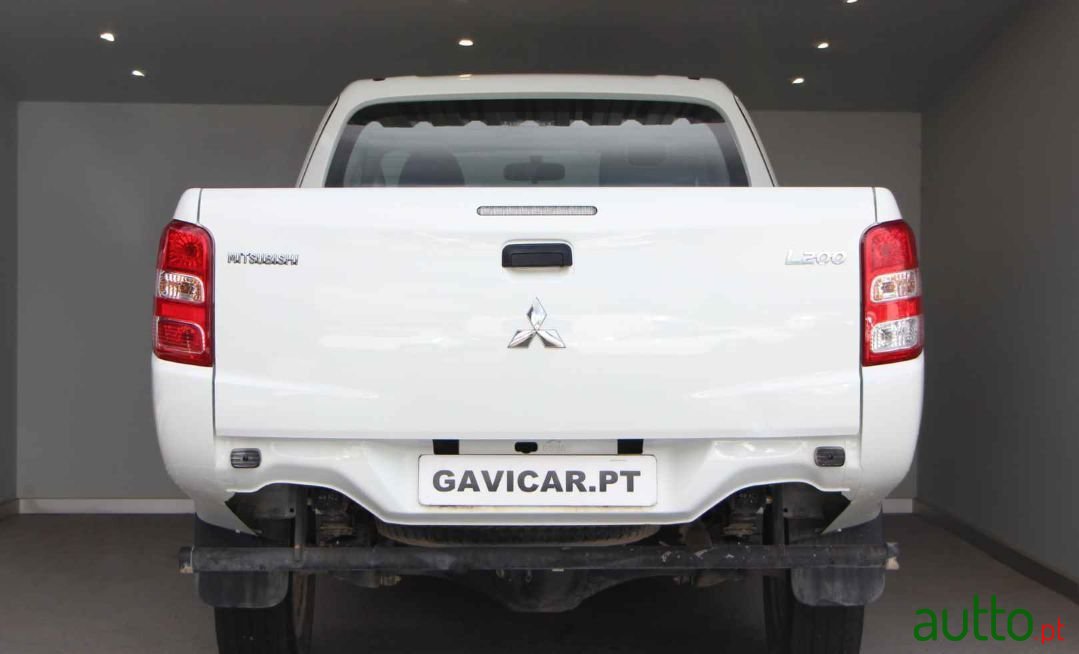 2019' Mitsubishi L200 photo #5