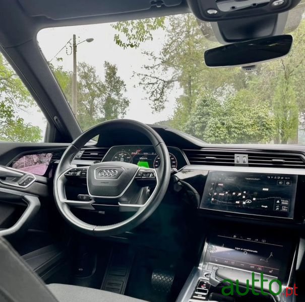 2021' Audi e-tron 55 Quattro photo #5